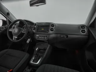 Volkswagen  9