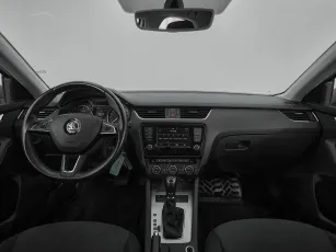Skoda  8