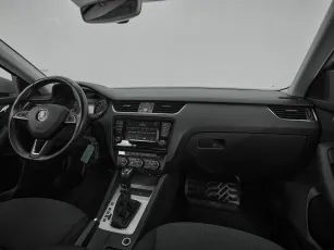 Skoda  9