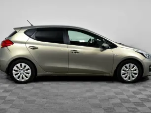 Kia  4