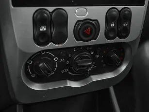 Renault  12