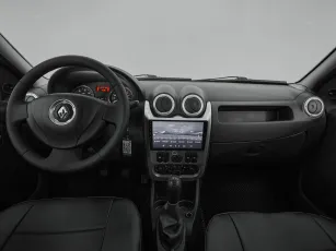 Renault  8