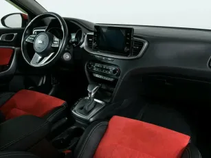 Kia  5