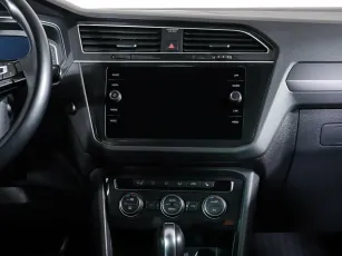 Volkswagen  10