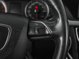 Audi  12