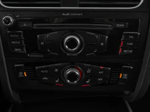 Audi  17
