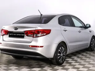 Kia  3