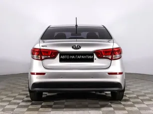 Kia  4
