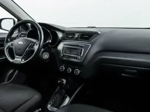 Kia  5