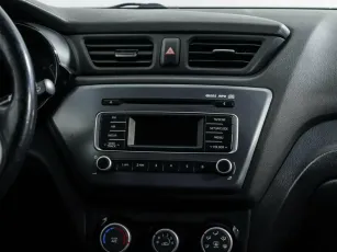Kia  8