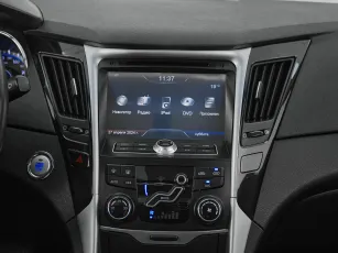Hyundai  19