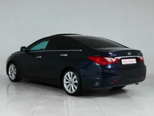 Hyundai  4