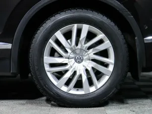 Volkswagen  5