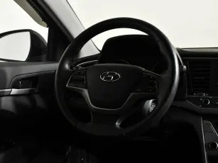 Hyundai  12