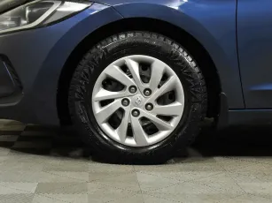 Hyundai  8