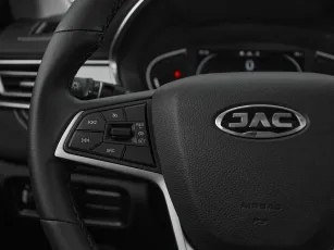 JAC  12