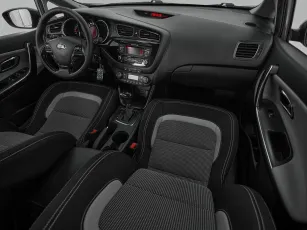 Kia  9