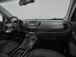 Kia  10