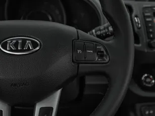 Kia  13