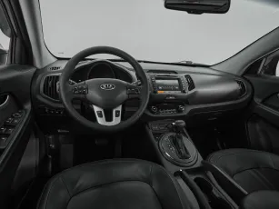 Kia  8