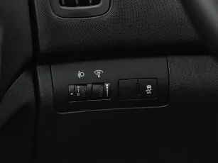 Kia  14