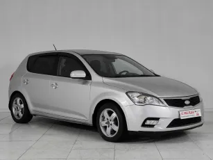 Kia  3