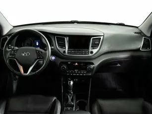 Hyundai  6