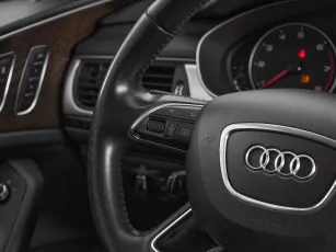 Audi  11