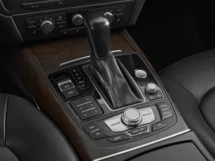 Audi  19
