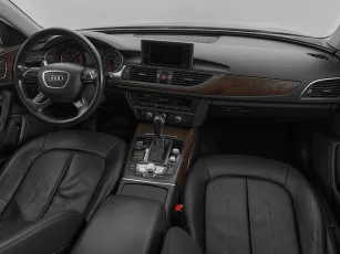 Audi  9