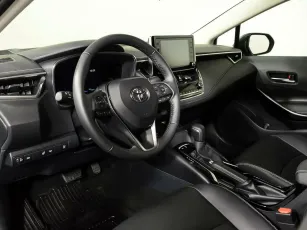Toyota  11