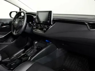 Toyota  9