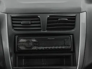 Hyundai  12