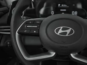 Hyundai  12