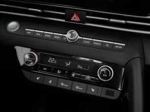 Hyundai  18