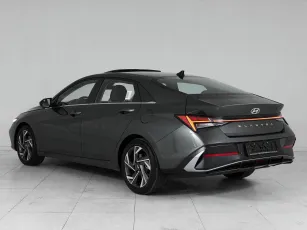 Hyundai  4