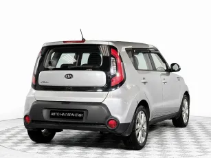 Kia  5