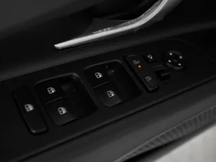 Hyundai  14