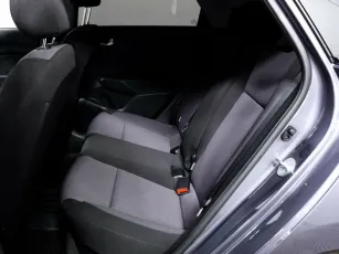 Hyundai  13