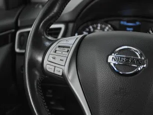 Nissan  11