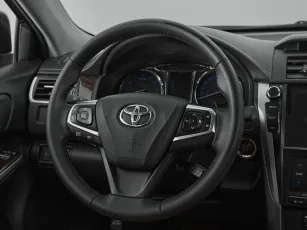 Toyota  10