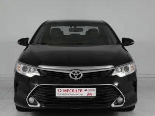 Toyota  2