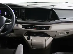 Volkswagen  8
