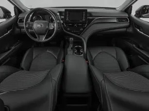 Toyota  8