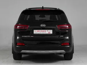 Kia  6