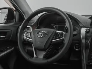 Toyota  10