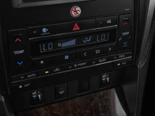 Toyota  18