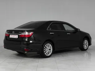 Toyota  6