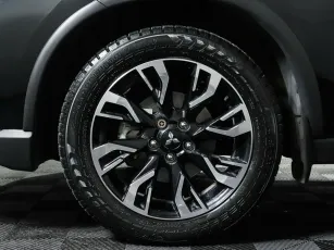 Mitsubishi  8