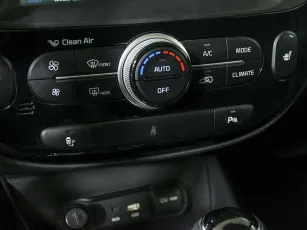 Kia  15